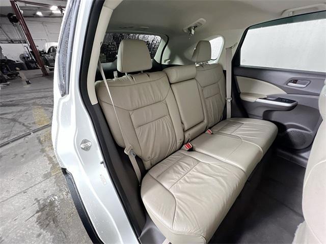 Photo of 2012 White Diamond Pearl Honda CR-V