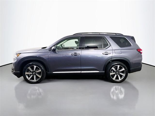 Photo of 2024 Modern Steel Metallic Honda Pilot