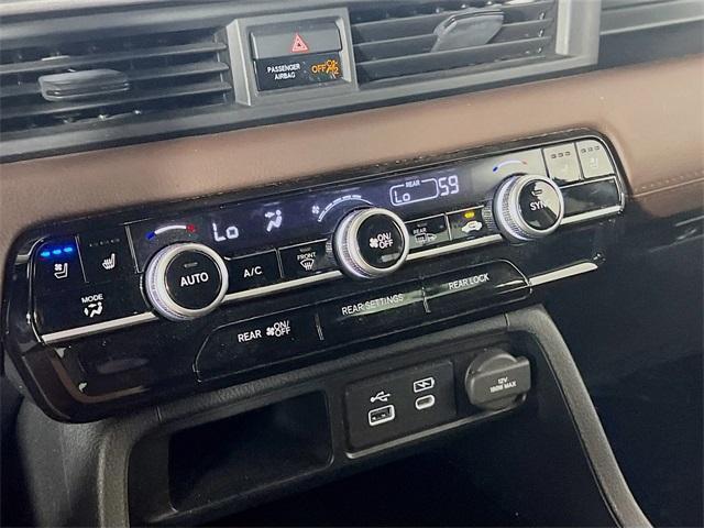 Photo of 2024 Modern Steel Metallic Honda Pilot
