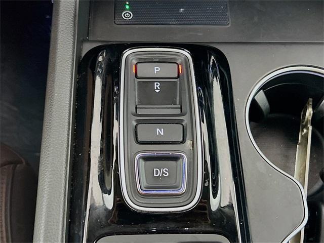 Photo of 2024 Modern Steel Metallic Honda Pilot