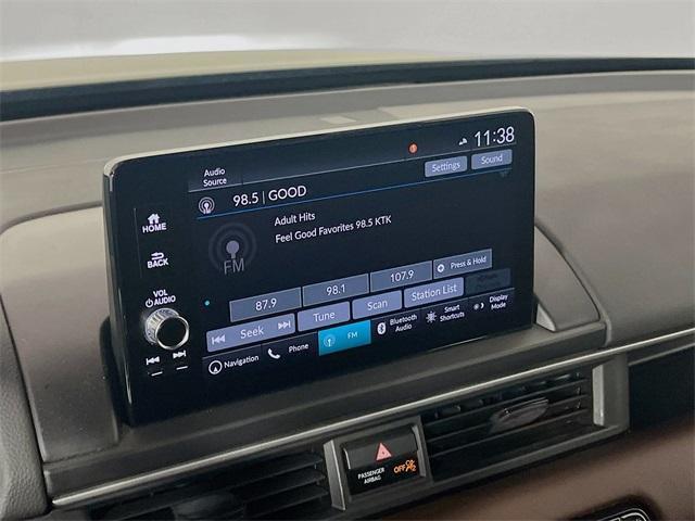 Photo of 2024 Modern Steel Metallic Honda Pilot
