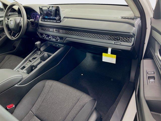Photo of 2025 Platinum White Pearl Honda Accord
