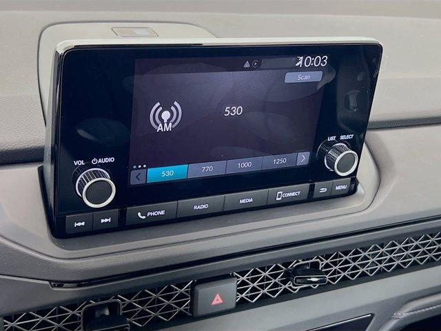 Photo of 2025 Platinum White Pearl Honda Accord