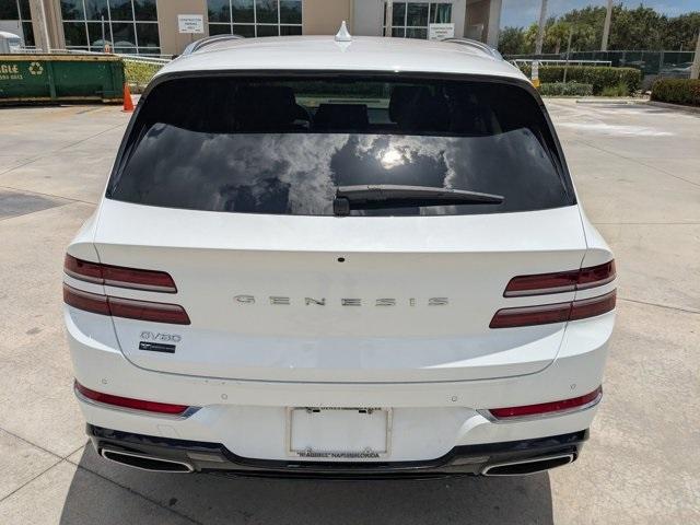 Photo of 2021 White Genesis GV80