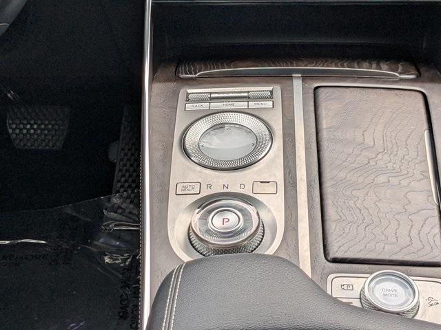 Photo of 2021 White Genesis GV80