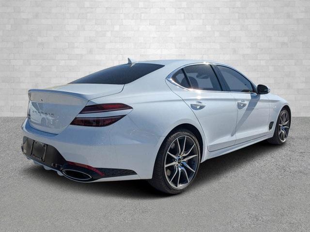 Photo of 2025 White Genesis G70