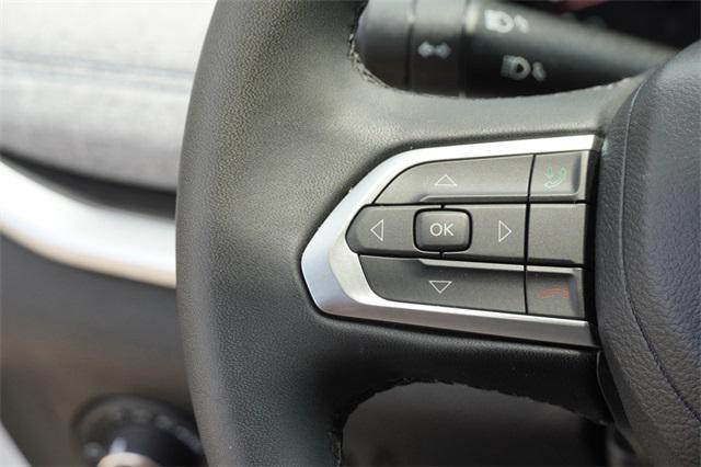 Photo of 2024 Bright White Clearcoat Jeep Compass