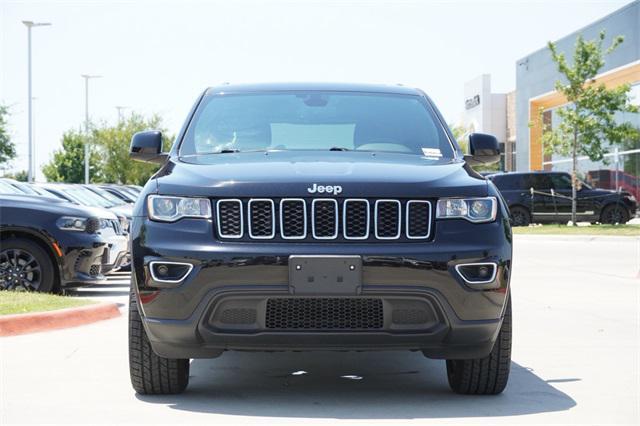 Photo of 2022 Diamond Black Crystal Pearlcoat Jeep Grand Cherokee