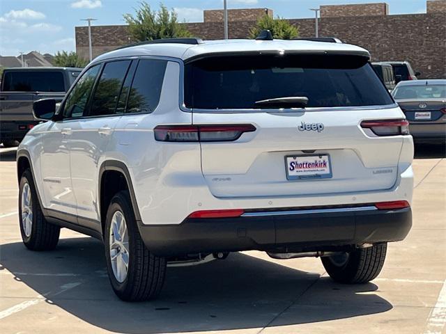 Photo of 2025 Bright White Clearcoat Jeep Grand Cherokee L