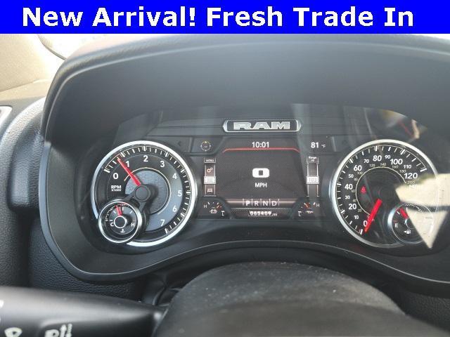 Photo of 2022 Diamond Black Crystal Pearlcoat RAM 1500