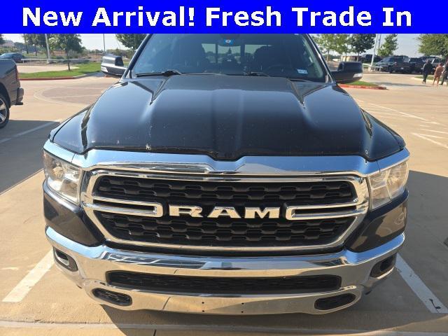 Photo of 2022 Diamond Black Crystal Pearlcoat RAM 1500