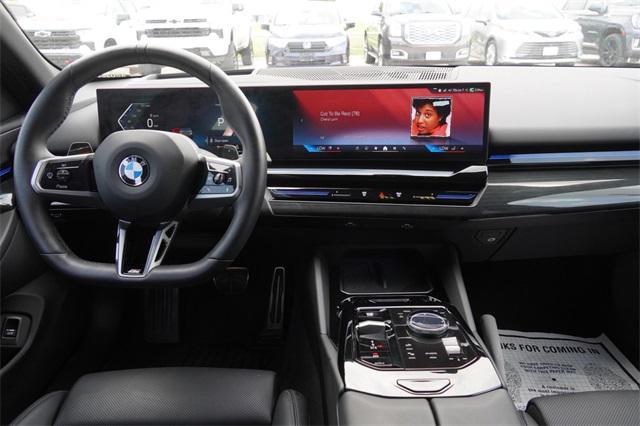 Photo of 2025 Oxide Grey Metallic BMW 530