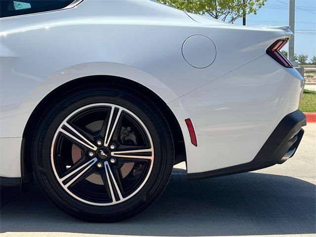 Photo of 2024 Oxford White Ford Mustang