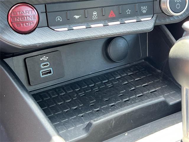 Photo of 2024 Oxford White Ford Mustang