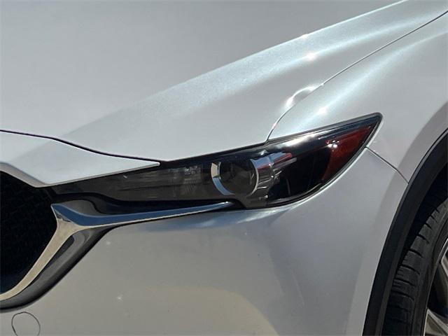 Photo of 2018 Snowflake White Pearl Mica Mazda CX-5