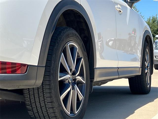 Photo of 2018 Snowflake White Pearl Mica Mazda CX-5