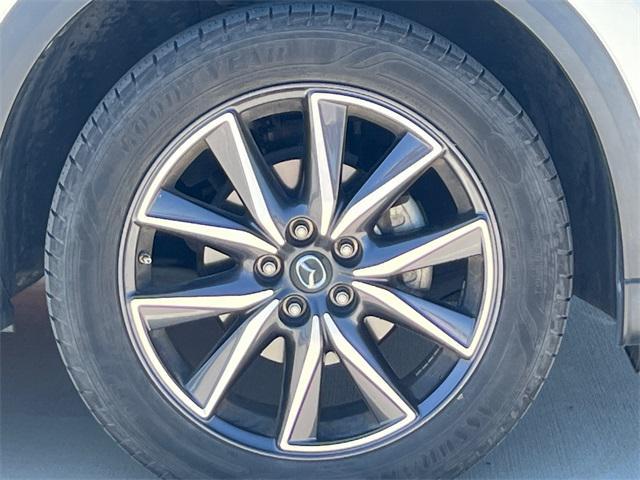 Photo of 2018 Snowflake White Pearl Mica Mazda CX-5