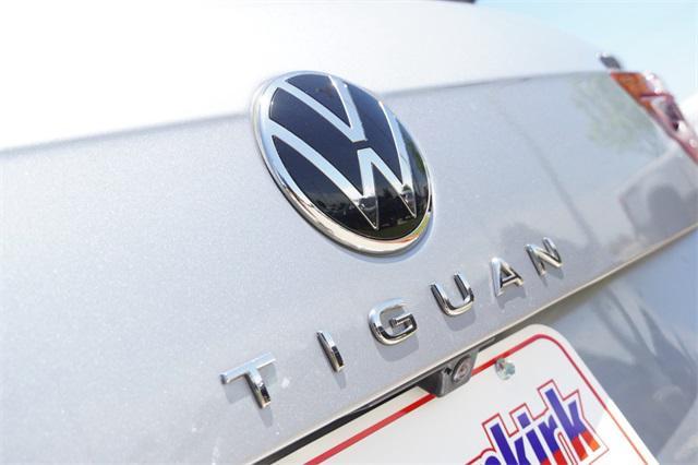 Photo of 2022 Pyrite Silver Metallic Volkswagen Tiguan