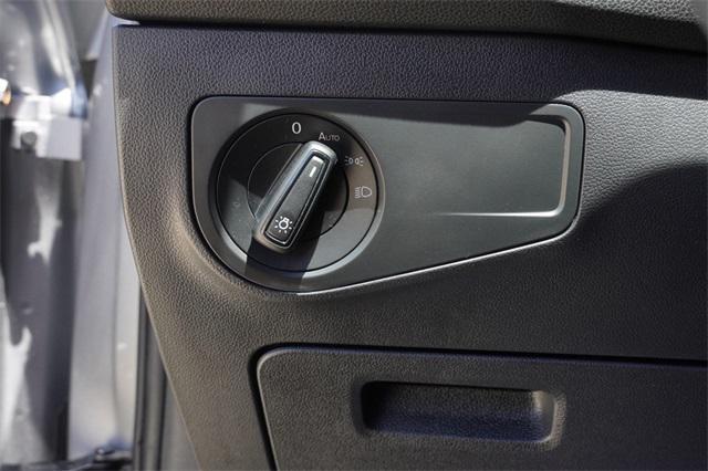 Photo of 2022 Pyrite Silver Metallic Volkswagen Tiguan