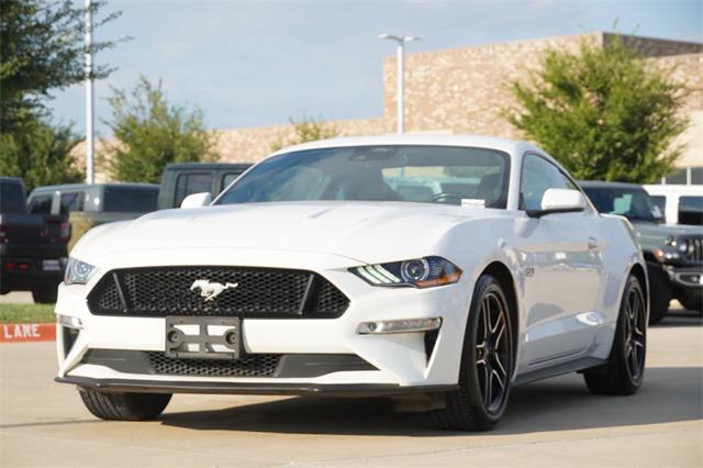 Photo of 2021 Oxford White Ford Mustang