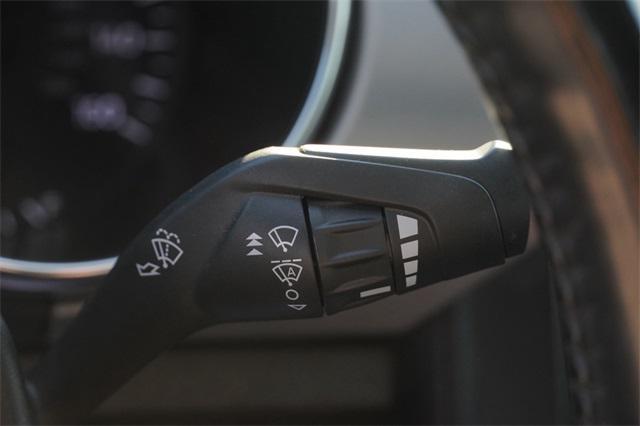 Photo of 2021 Oxford White Ford Mustang