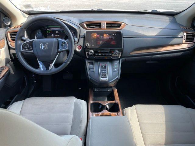Photo of 2021 Platinum White Pearl Honda CR-V Hybrid