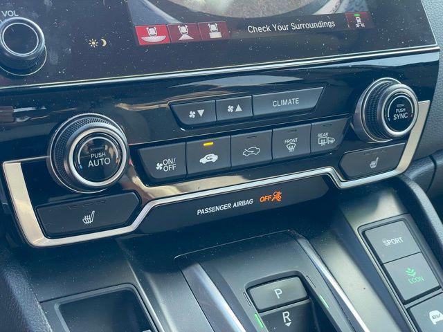 Photo of 2021 Platinum White Pearl Honda CR-V Hybrid