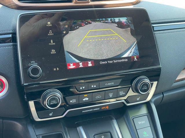 Photo of 2021 Platinum White Pearl Honda CR-V Hybrid