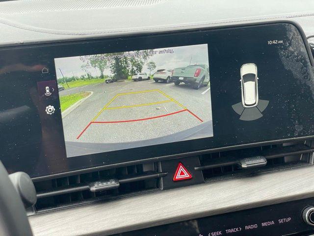 Photo of 2023 Sapphire Blue Kia Sportage