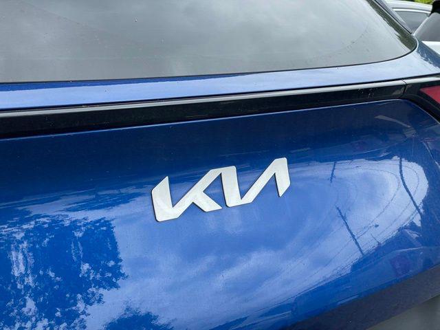 Photo of 2023 Sapphire Blue Kia Sportage
