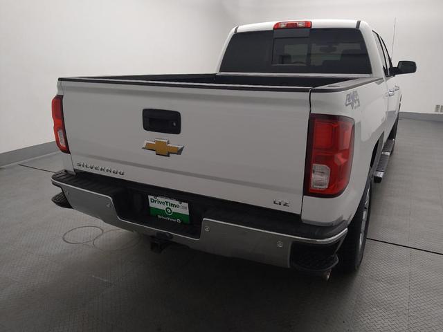 Photo of 2017 White Chevrolet Silverado 1500