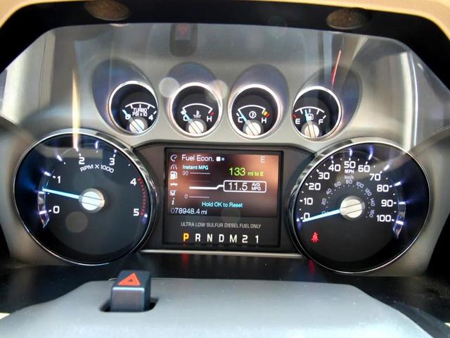 Photo of 2011 White Ford F-250