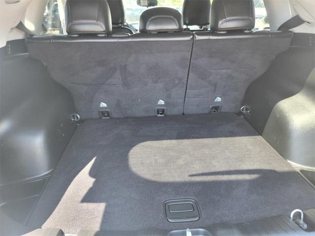 Photo of 2022 Silver Jeep Compass