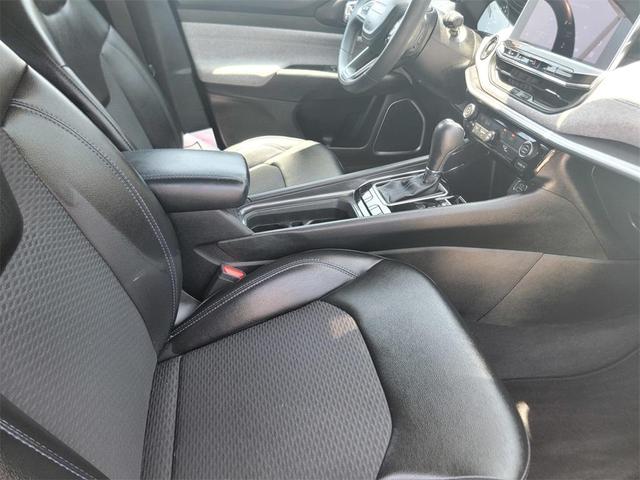 Photo of 2022 Black Jeep Compass