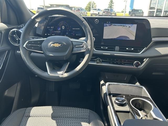 Photo of 2026 Blue Chevrolet Equinox