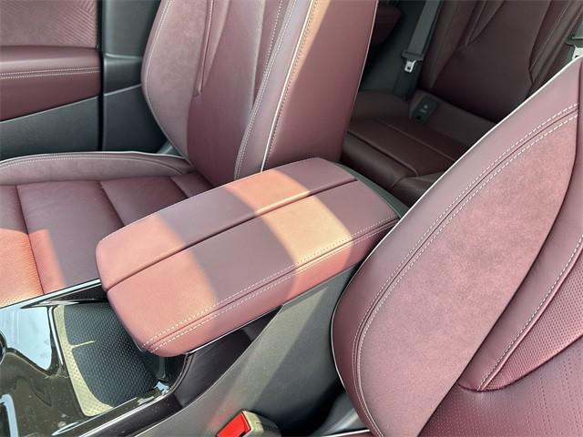Photo of 2025 Brilliant Red Buick Envision