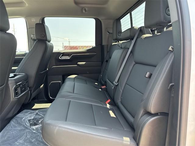 Photo of 2025 Summit White GMC Sierra 1500