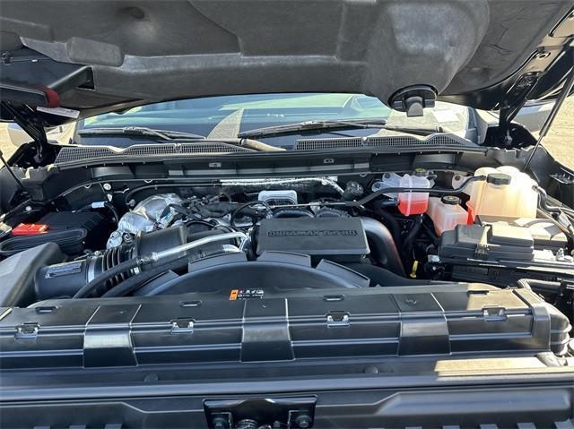 Photo of 2025 Onyx Black GMC Sierra 2500