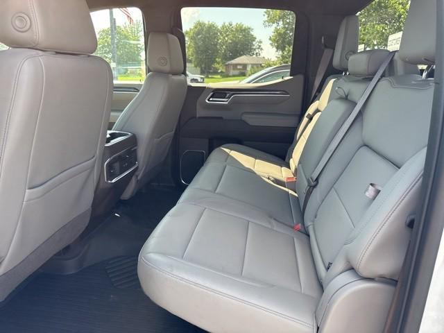 Photo of 2022 Summit White Chevrolet Silverado 1500