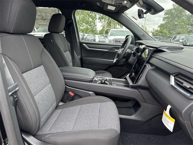 Photo of 2026 Ebony Twilight Metallic GMC Acadia