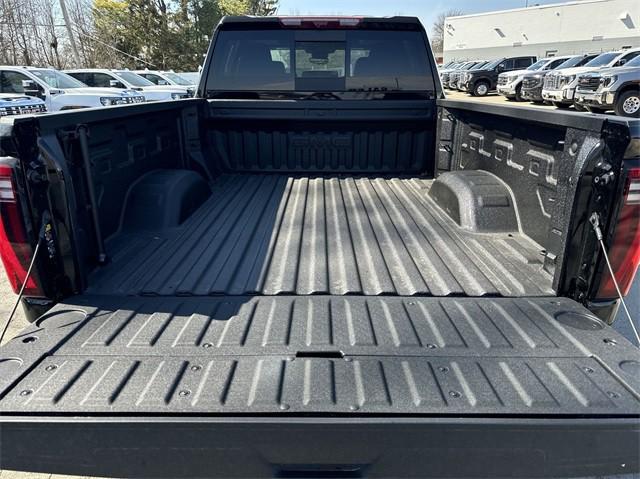 Photo of 2025 Onyx Black GMC Sierra 2500
