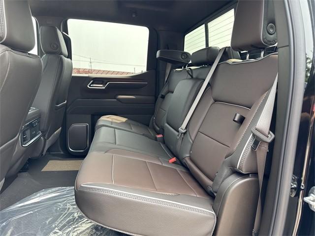 Photo of 2025 Onyx Black GMC Sierra 1500