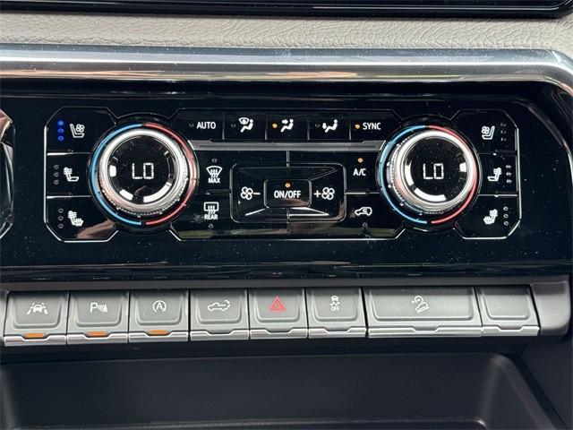 Photo of 2025 Onyx Black GMC Sierra 1500