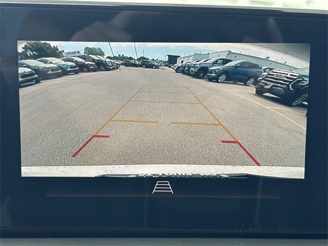 Photo of 2026 White Frost Tricoat Buick Encore GX