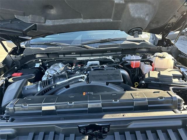 Photo of 2025 Onyx Black GMC Sierra 2500