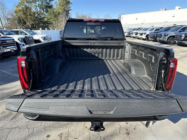 Photo of 2025 Onyx Black GMC Sierra 2500