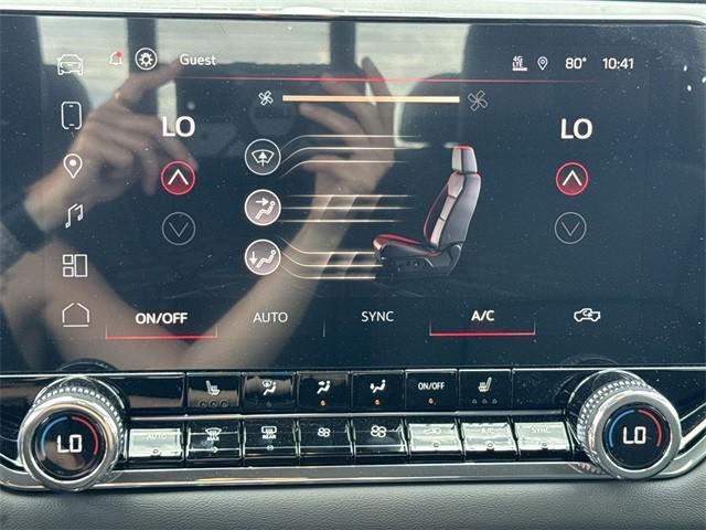 Photo of 2025 Onyx Black GMC Canyon