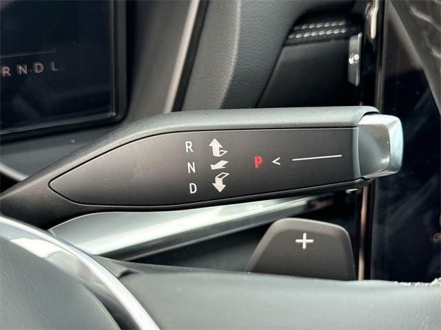 Photo of 2026 Summit White GMC Terrain