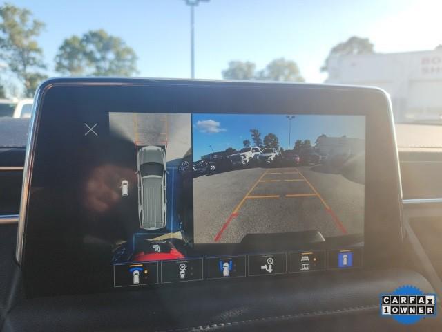 Photo of 2022 Black Chevrolet Suburban