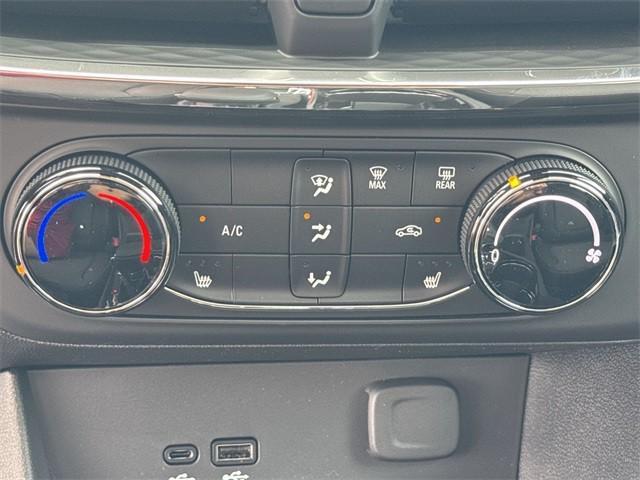 Photo of 2026 Copper Ice Metallic Buick Encore GX